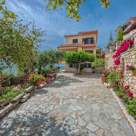Villa Giovanni Paralia Vrachou Exterior photo