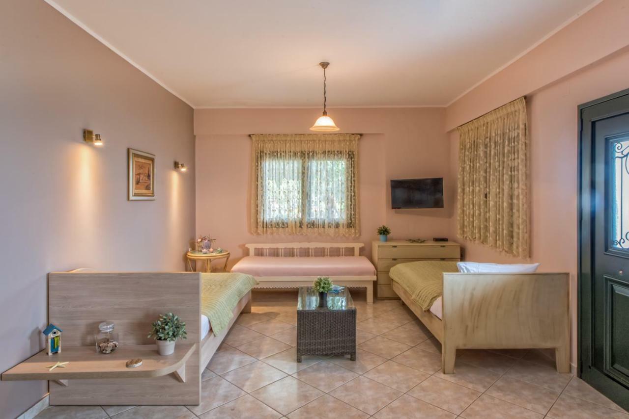 Villa Giovanni Paralia Vrachou Exterior photo