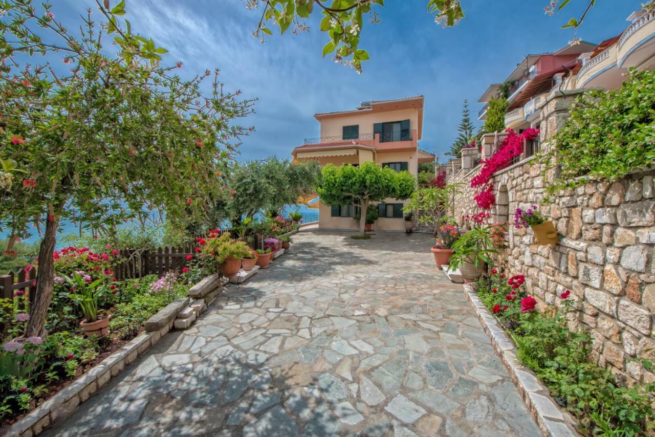 Villa Giovanni Paralia Vrachou Exterior photo