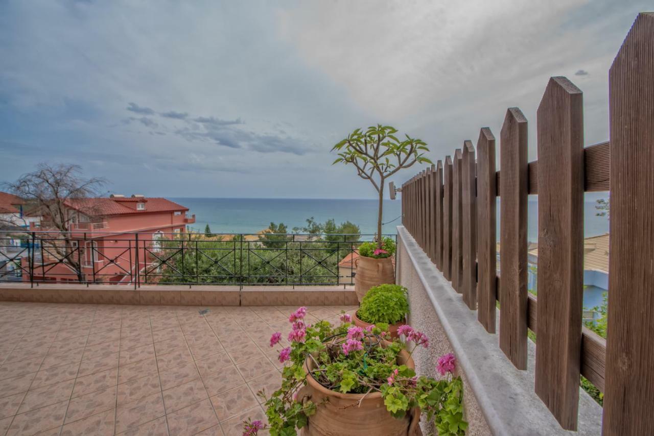 Villa Giovanni Paralia Vrachou Exterior photo